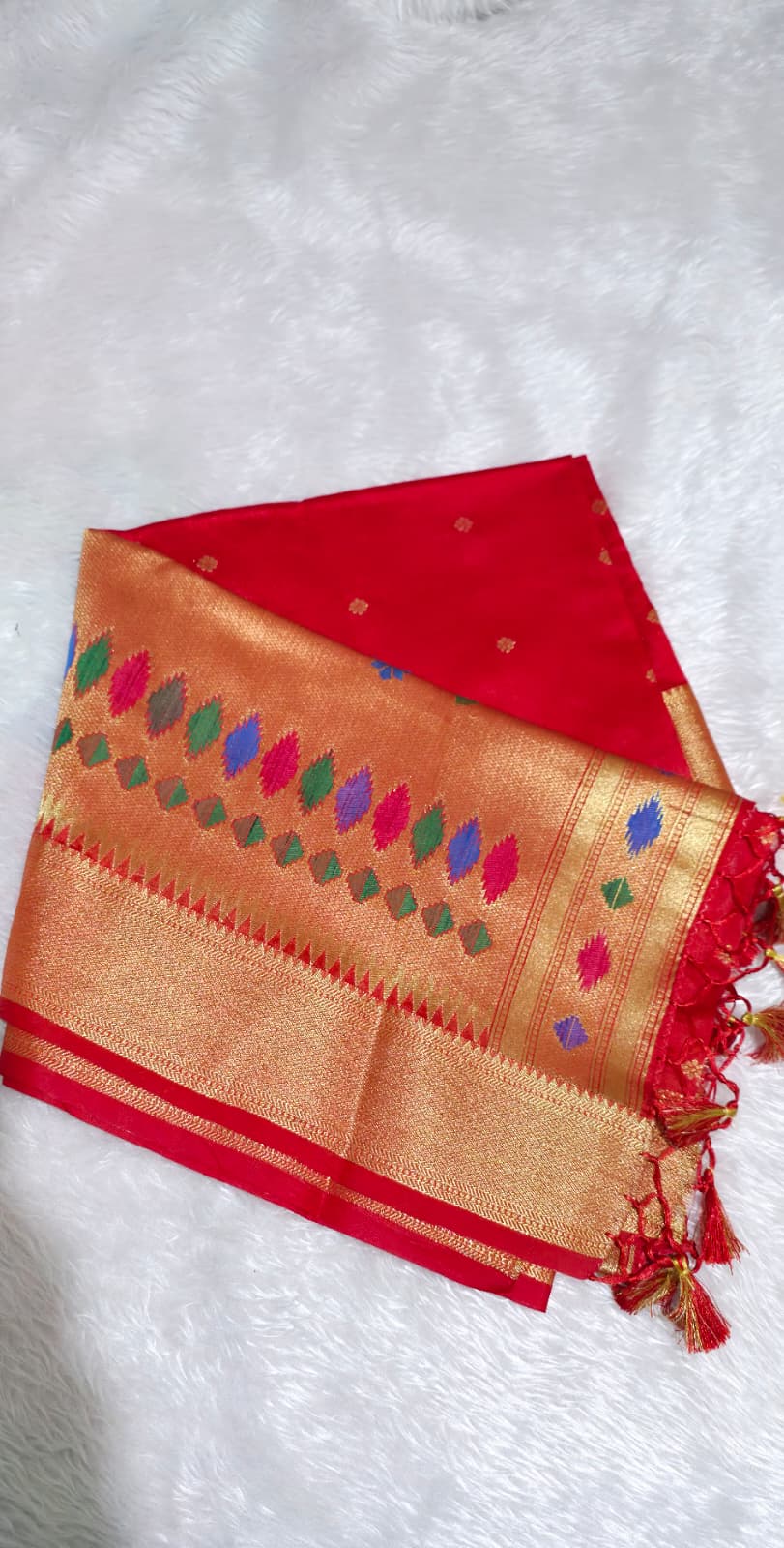 Red Soft Silk Saree with Parrot Design Pallu