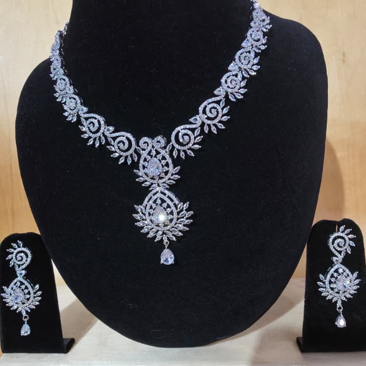 Swirl Pendant Neckpiece with Earrings