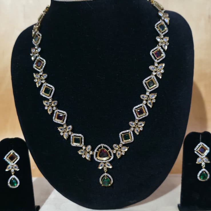 Multi-Tone Regal Geometric Set