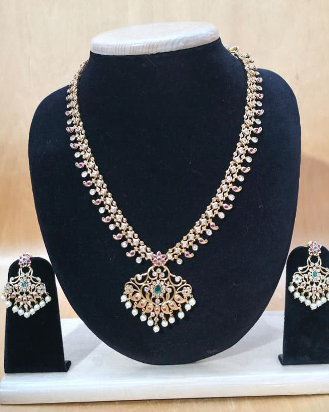 Antique bottu diamond look mango long haram